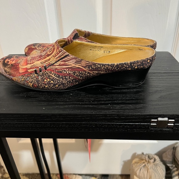 Icon Shoes - Picture 6 of 10